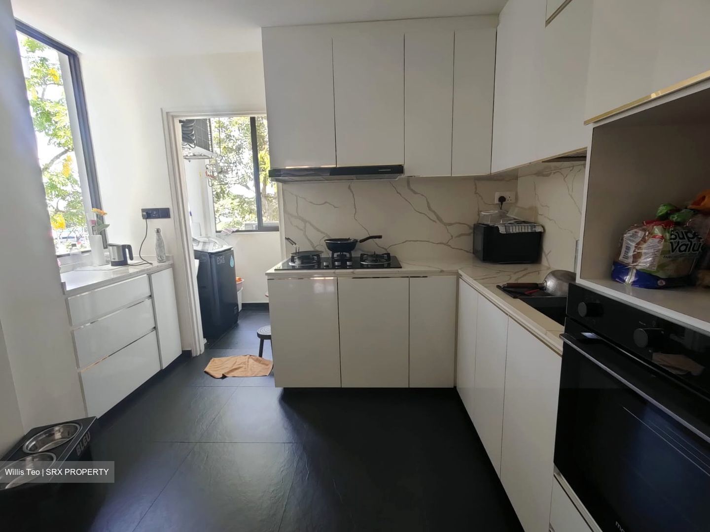 Tropicana Condominium (D16), Condominium #489787401